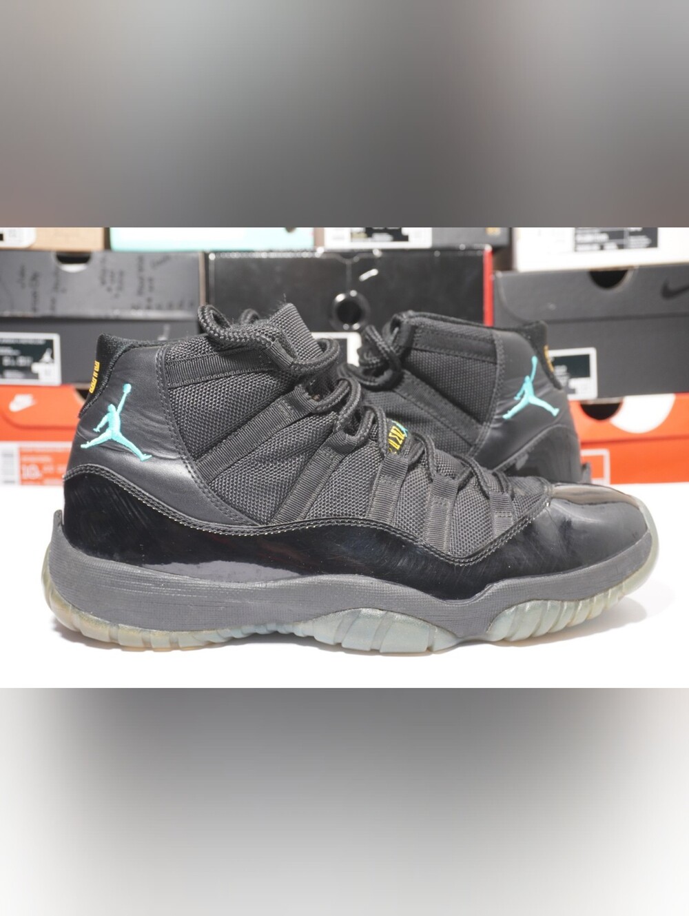 sz 9.5 jordan 11 gamma blue 2013 - damaged